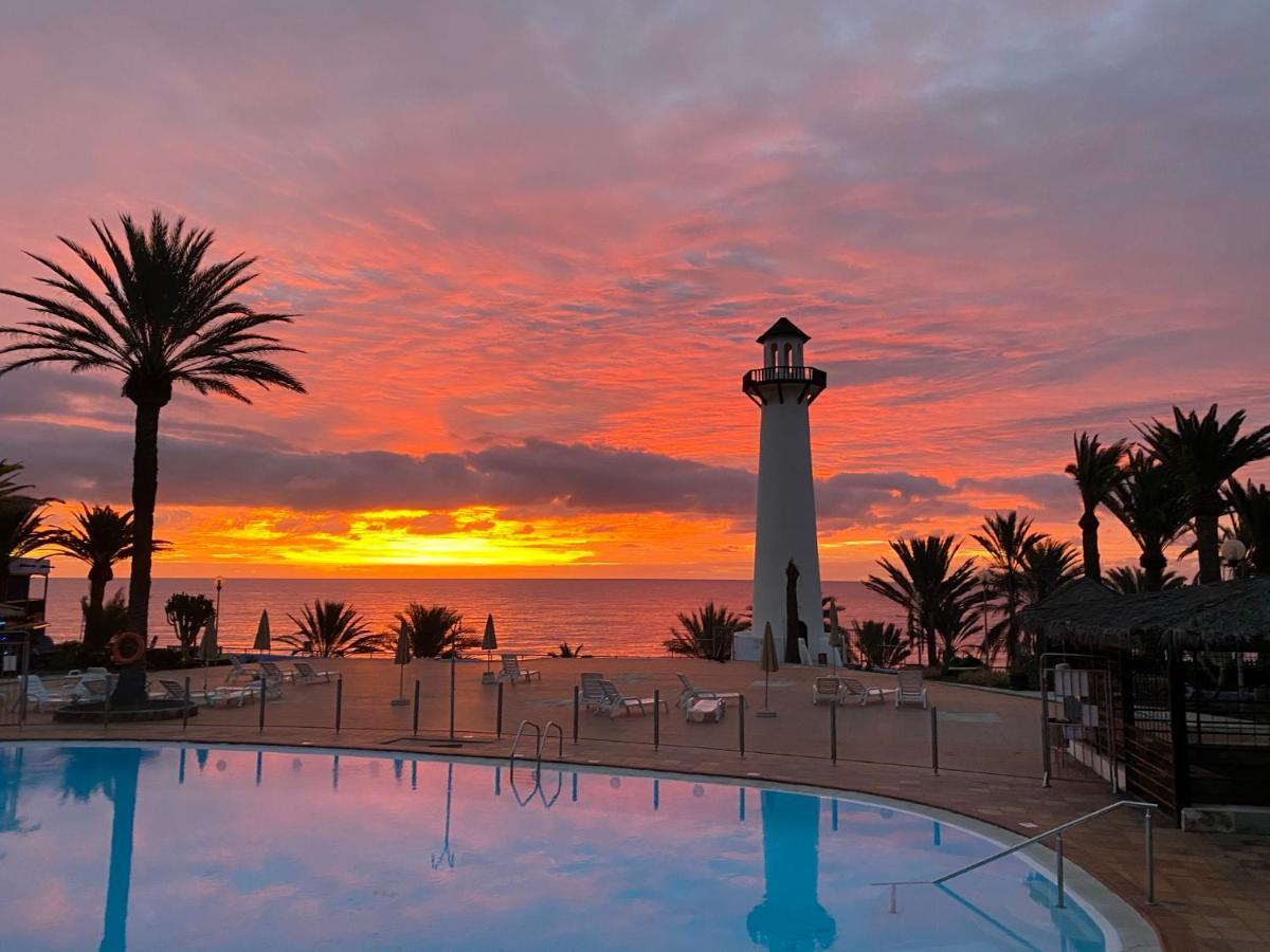 First Beachline Deluxe With Garden And Terrasse In Sun Club San Bartolomé Екстериор снимка