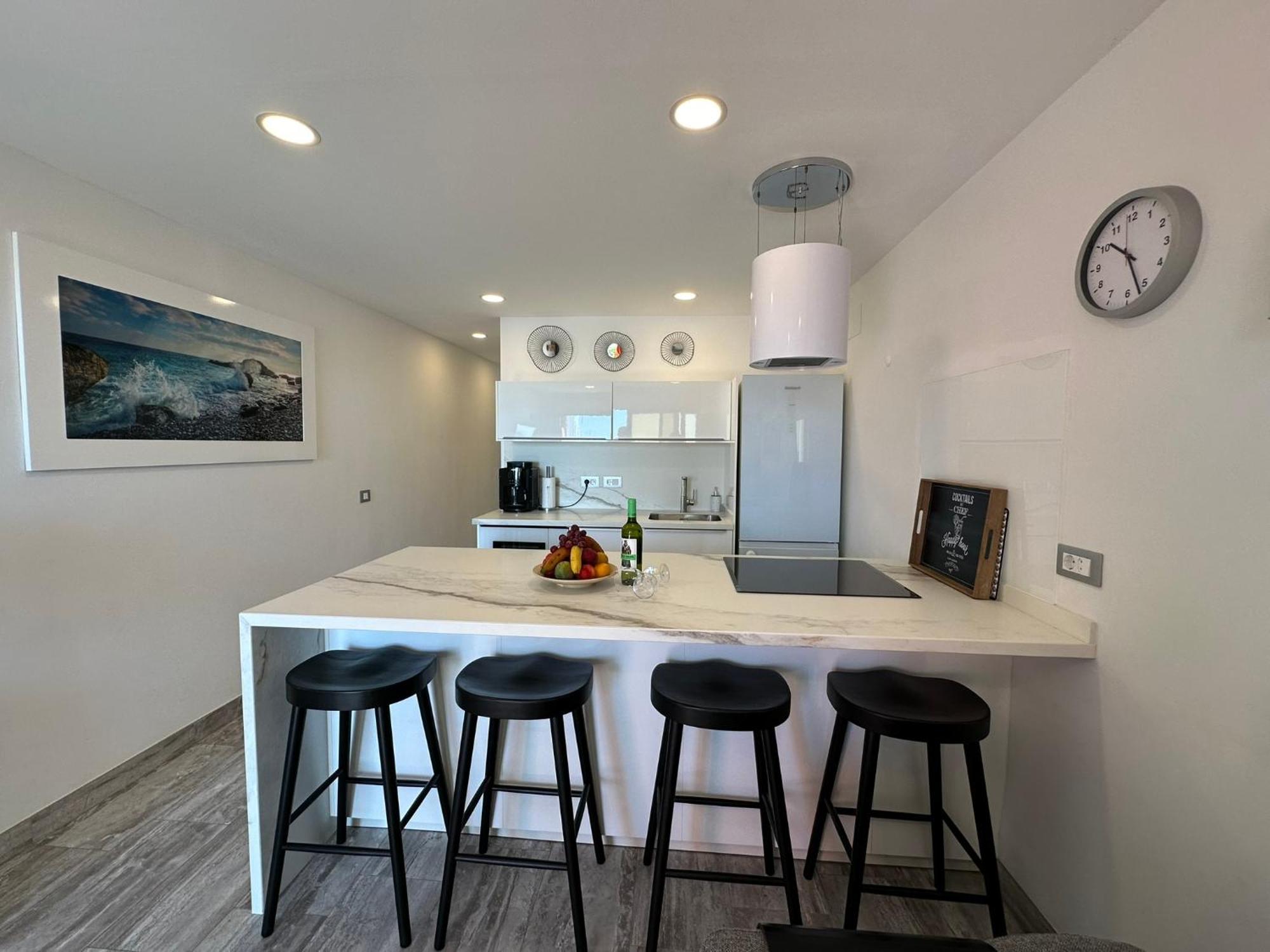 First Beachline Deluxe With Garden And Terrasse In Sun Club San Bartolomé Екстериор снимка