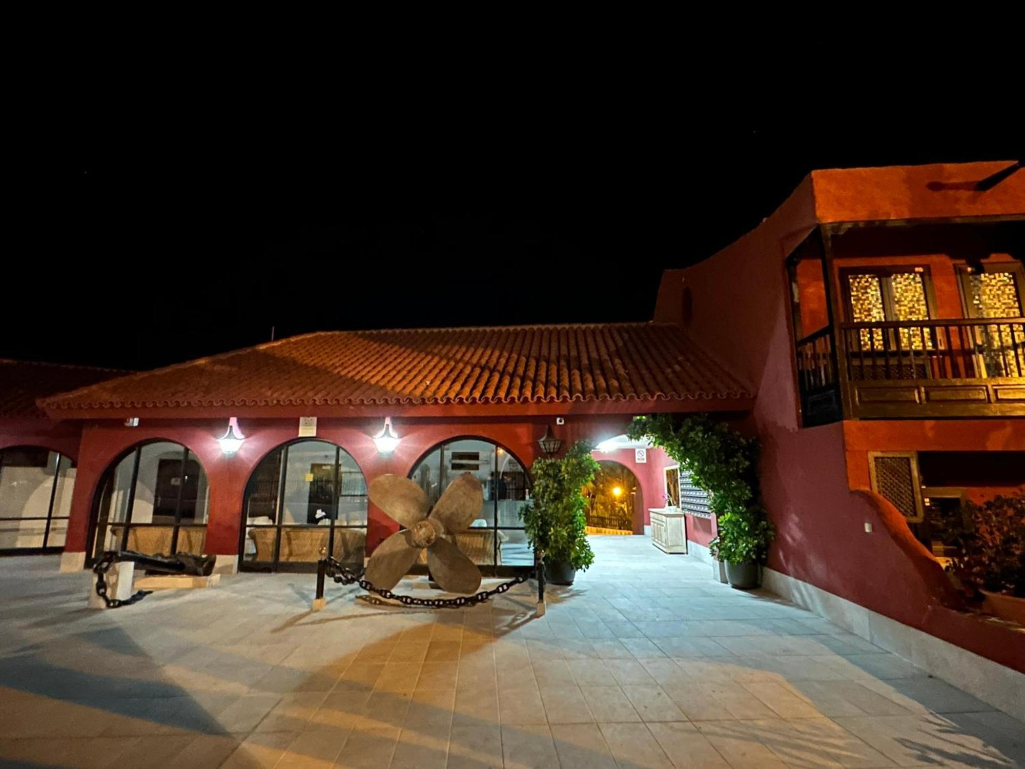 First Beachline Deluxe With Garden And Terrasse In Sun Club San Bartolomé Екстериор снимка